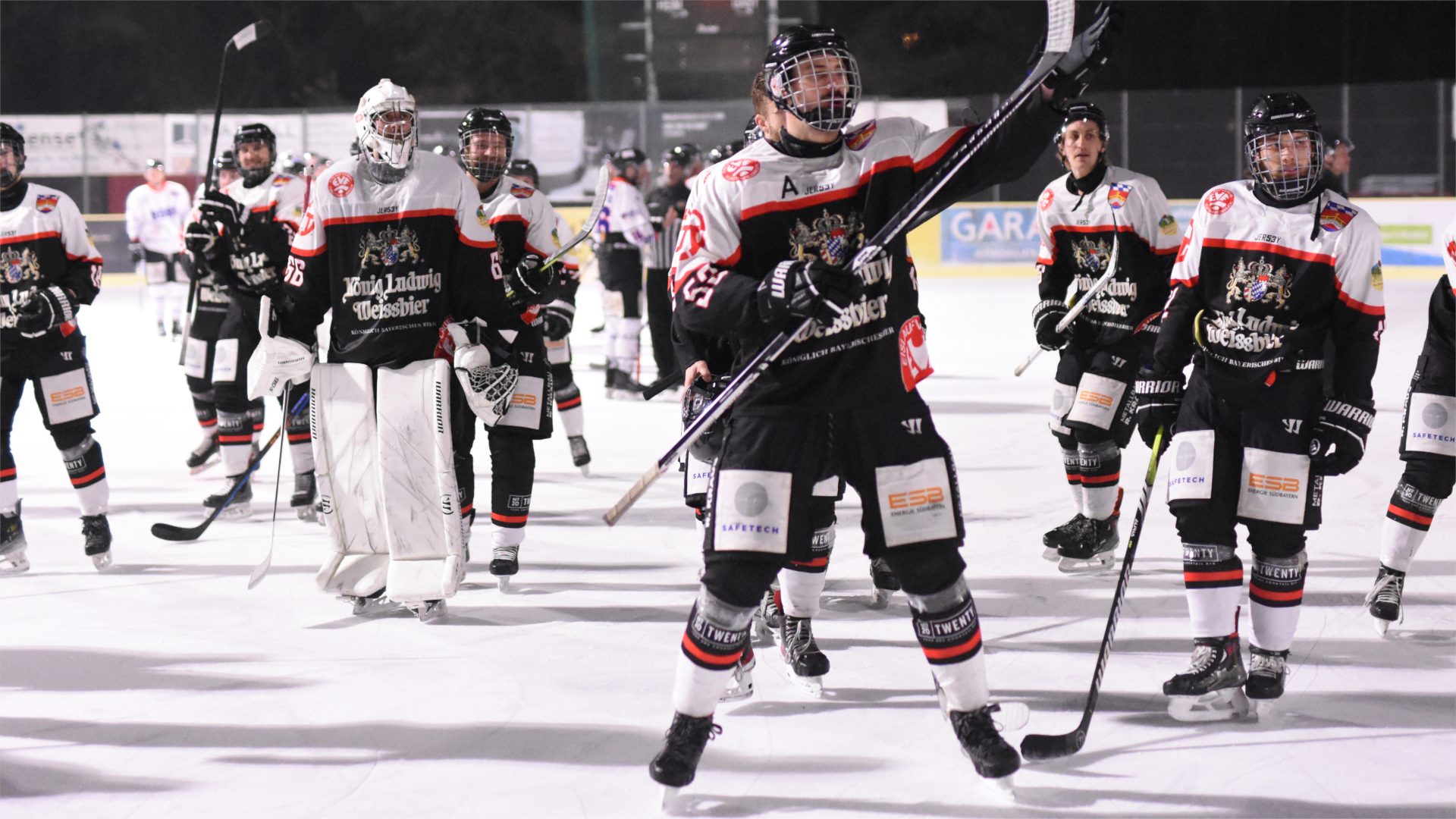 Im Frühling verabschiedete sich der EVF nach dem Viertelfinale aus den Play-offs. Anfang November gibt's wieder Heimspiele im Eisstadion der Amperoase.