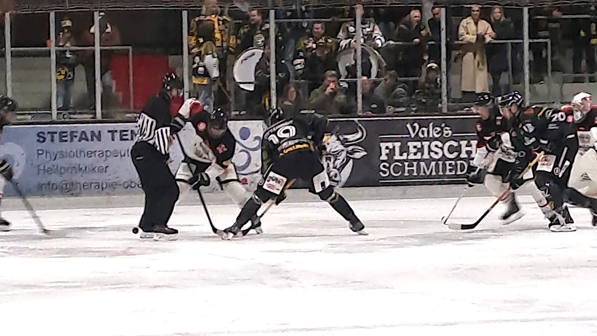 Zum zweiten Spiel war der EVF zu Gast beim ERC Sonthofen.